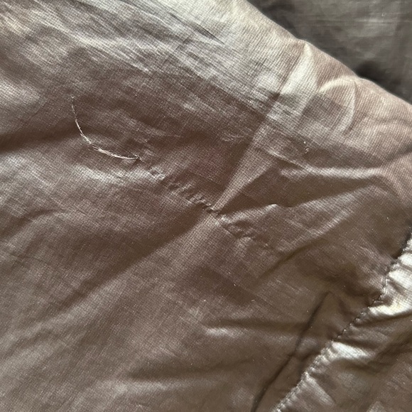 Patagonia Men’s Puffer Down Jacket - Picture 16 of 16